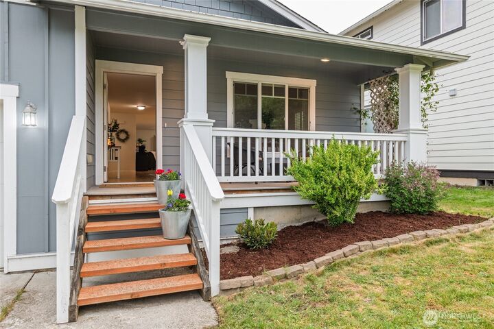 Property Photo: 3811 Keystone Way WA 98226
