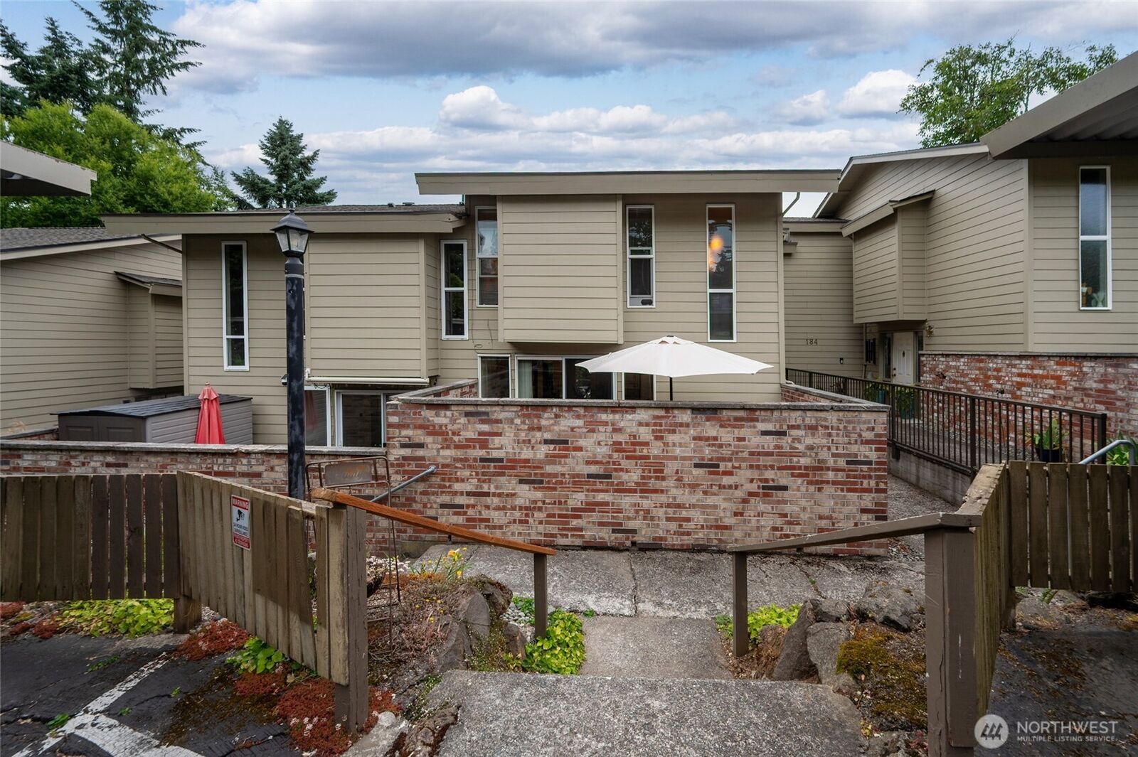 Property Photo:  220 SW 200th Street 186  WA 98166 