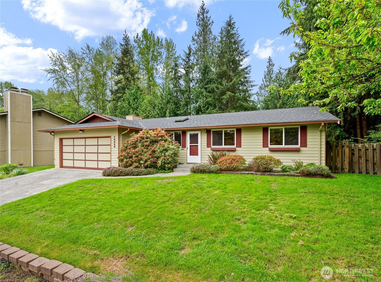Property Photo:  10306  12th Place SE  WA 98258 