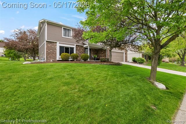 Property Photo:  25979 Petros Boulevard  MI 48375 