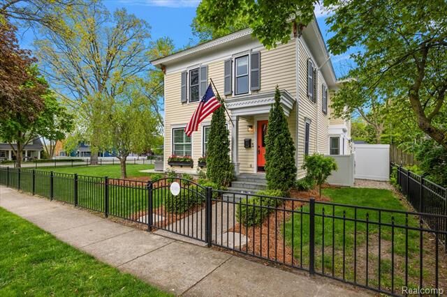 Property Photo: 7 Buffalo Street MI 48346