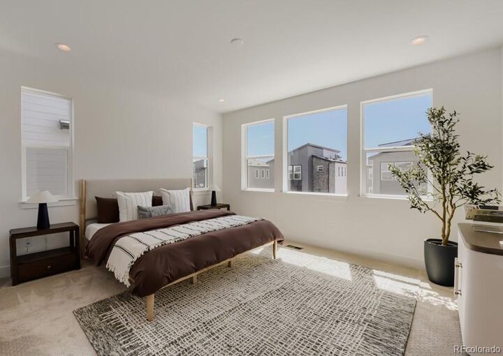 Property Photo: 10922 E Hinsdale Circle CO 80112