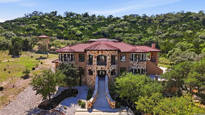 Property Photo:  23019 Stallion Ridge  TX 78255 