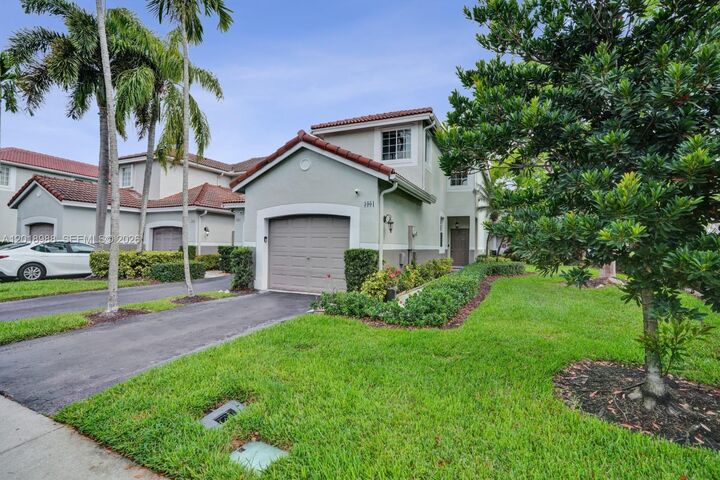 Property Photo:  3901 San Simeon Ln  FL 33331 