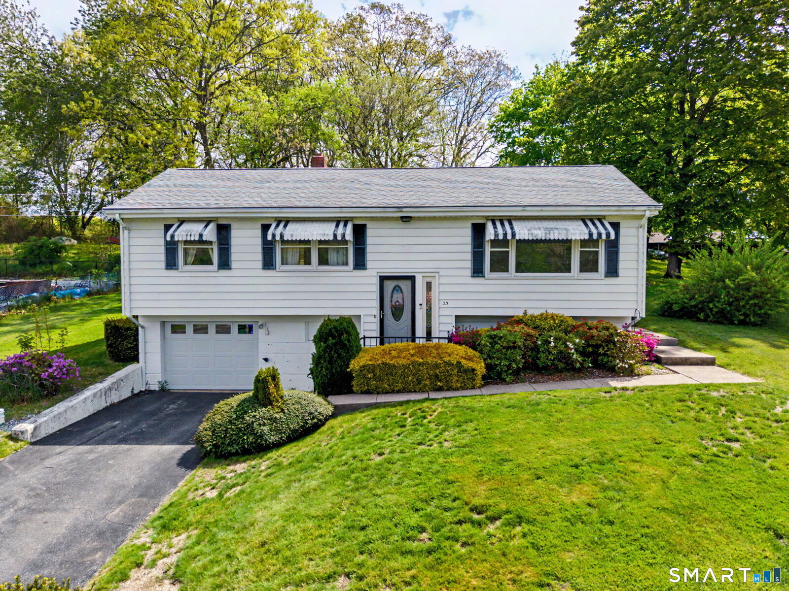 Property Photo:  23 Rockwood Drive  CT 06385 