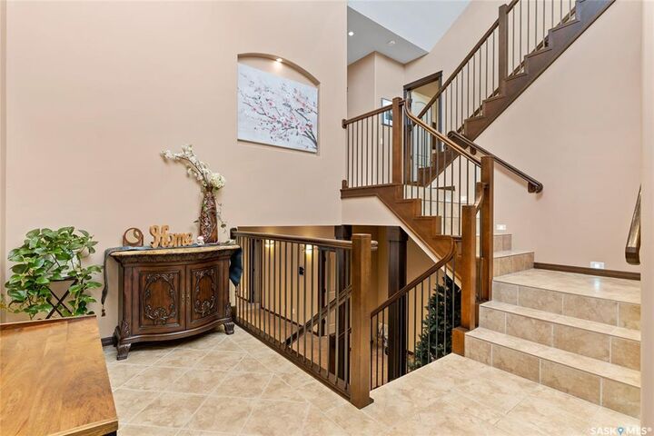 Property Photo: 4350 Sandpiper Crescent E SK S4V 1N3