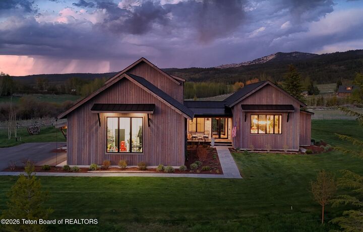 Property Photo: 45 E Painted Rock WY 83414