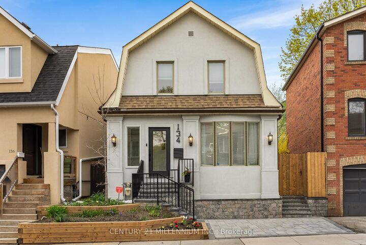 Property Photo: 134 Helendale Avenue ON M4R 1C7