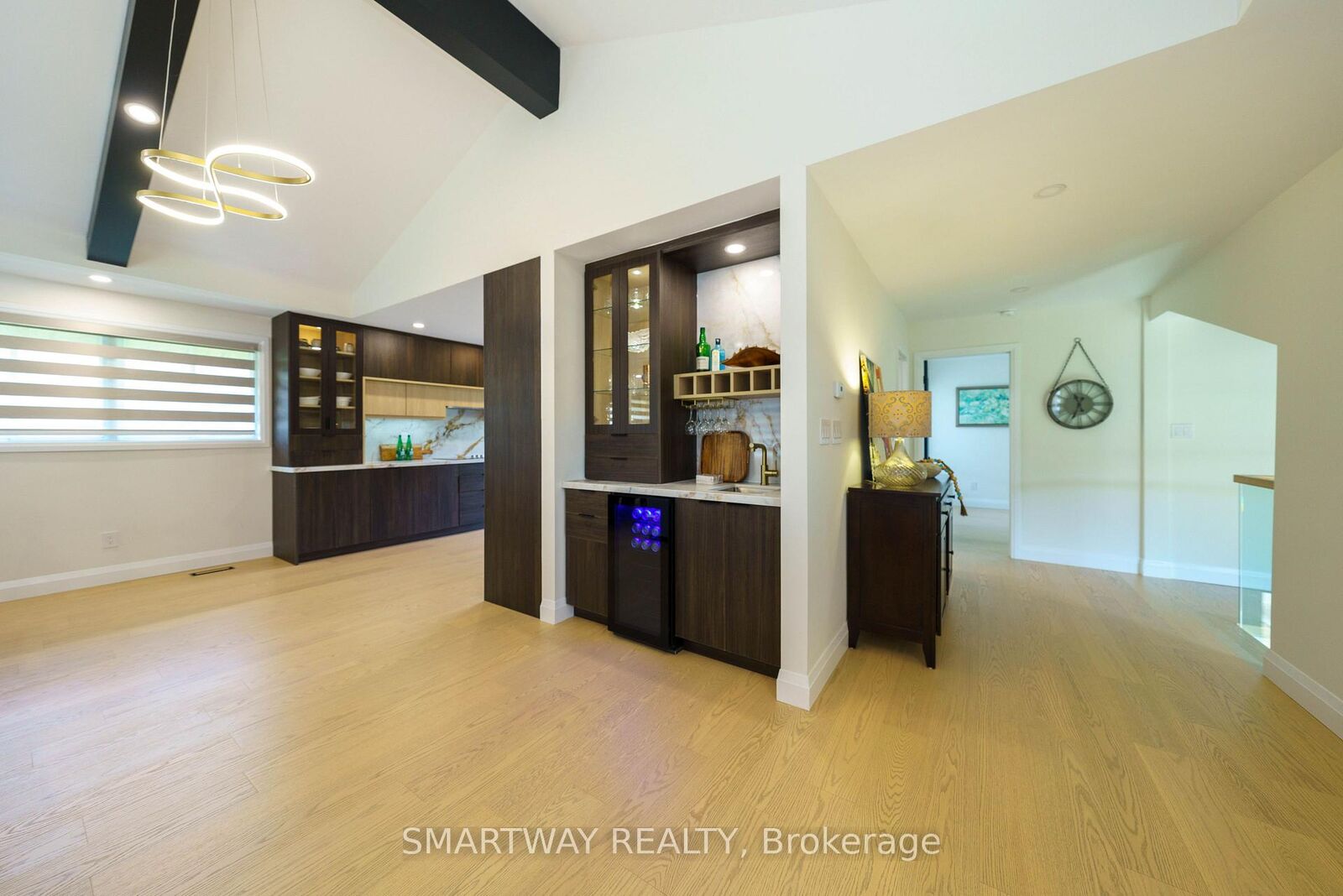 Property Photo:  107 Campbell Crescent  ON L9Y 0P9 