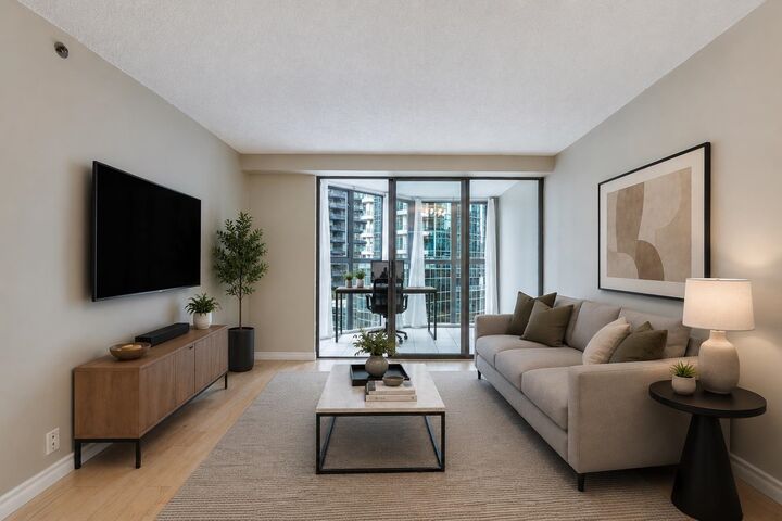 Property Photo:  789 Drake Street 1104  BC V6Z 2N7 