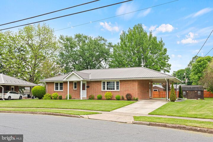 Property Photo: 18 Chestnut Street PA 17011