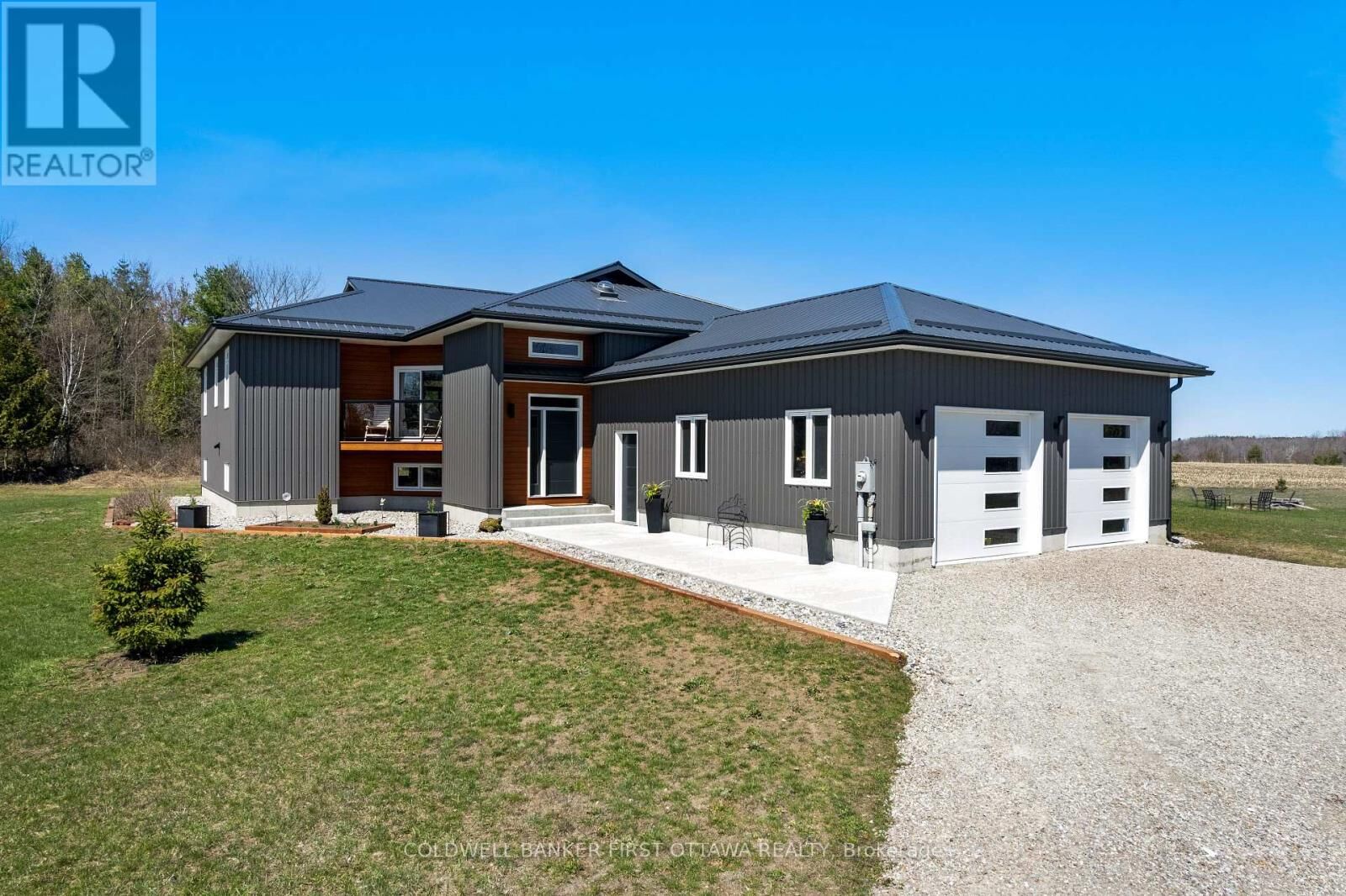 Property Photo:  462 Althorpe Road  ON K7H 3C9 