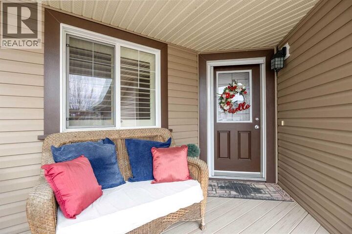 Property Photo: 156 Gravelstone Way AB T9K 0S9