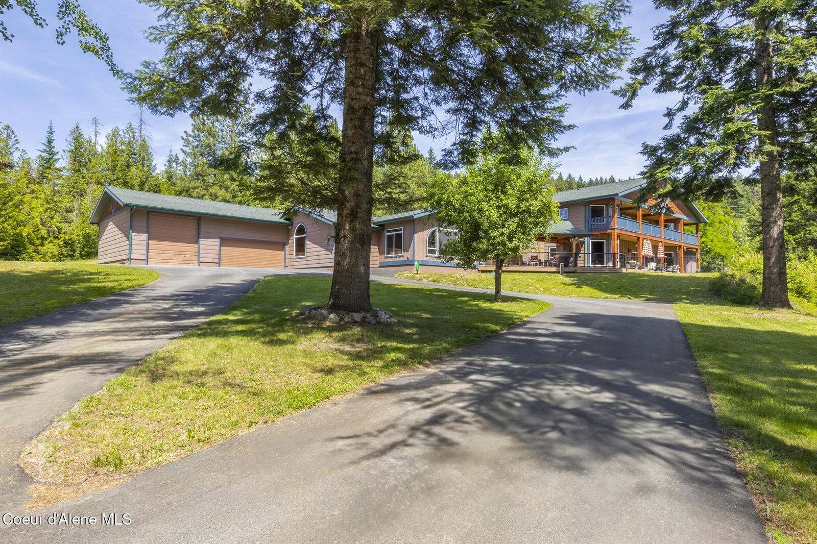 Property Photo:  15964 N Songbird Ln  ID 83858 