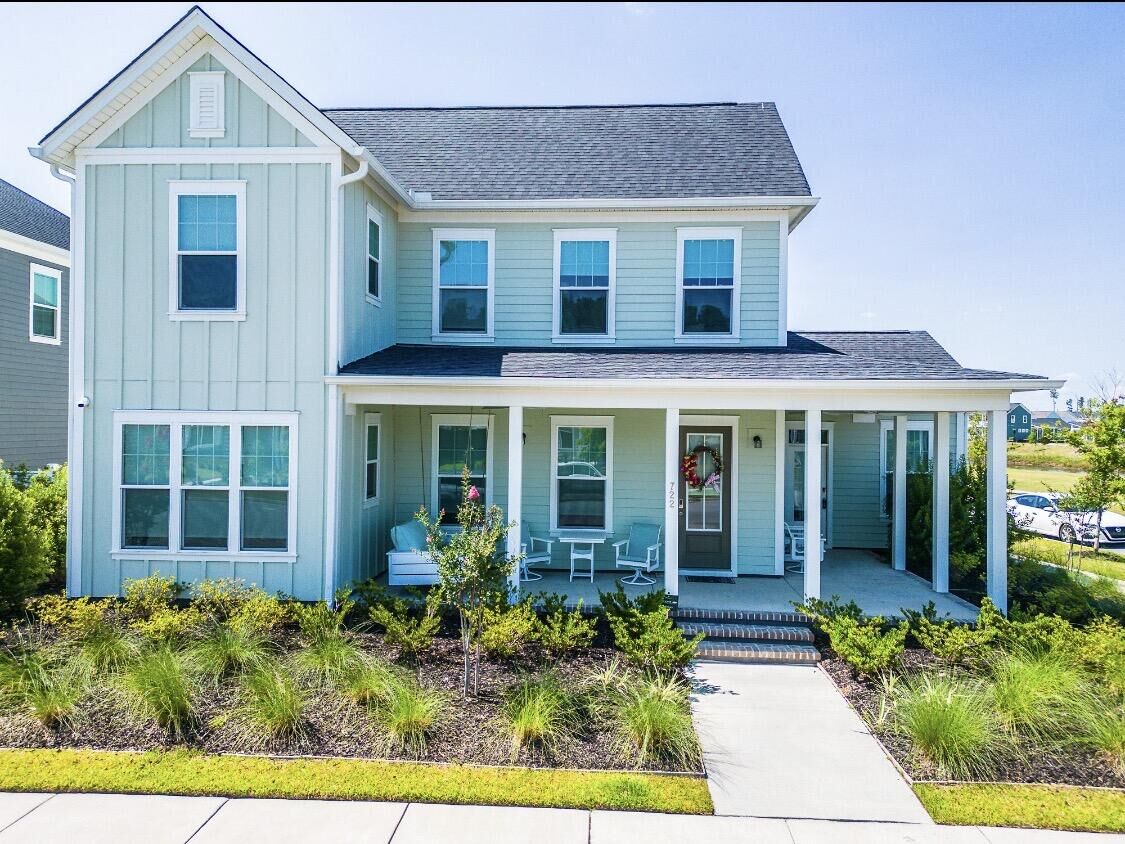 Property Photo: 722 Blueway Avenue SC 29486