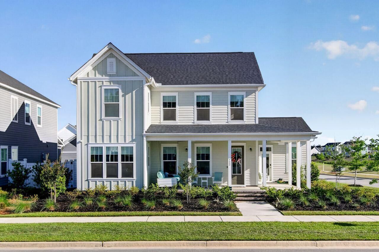 Property Photo: 722 Blueway Avenue SC 29486