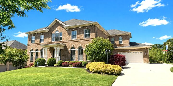 Property Photo:  2325 Estate Ridge Drive  OH 45244 