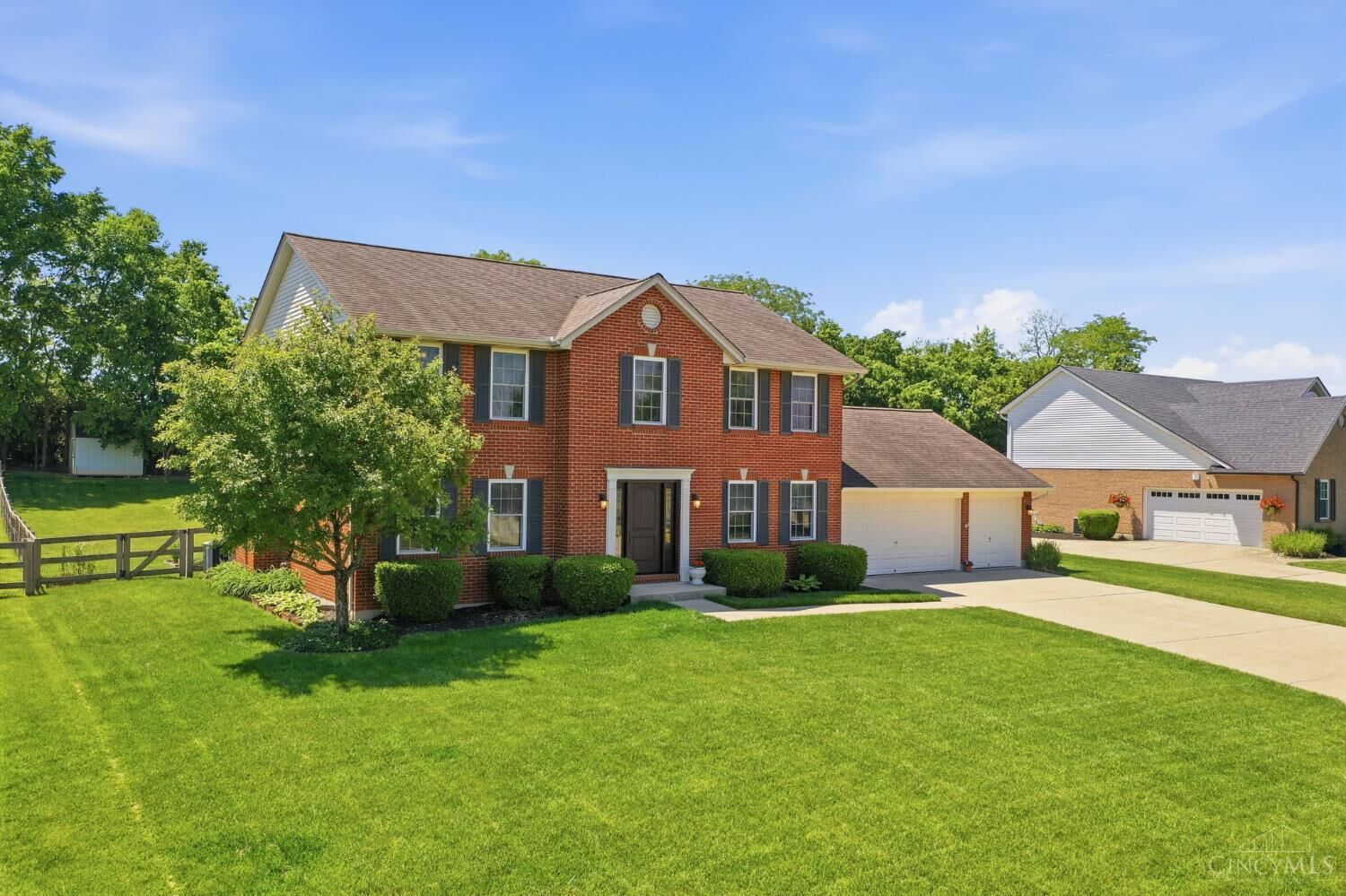 Property Photo: 5215 Coventry Court OH 45011