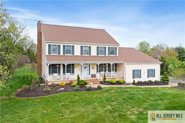 Property Photo:  86 Carriage Trail  NJ 08502 