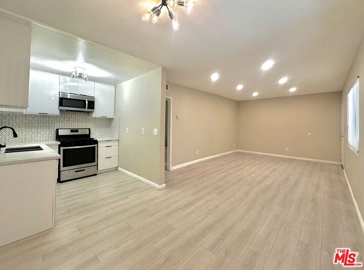 Property Photo:  14560 Clark St  CA 91411 
