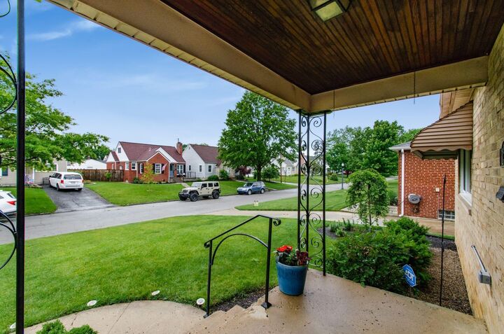 Property Photo:  136 S Sylvan Avenue  OH 43204 