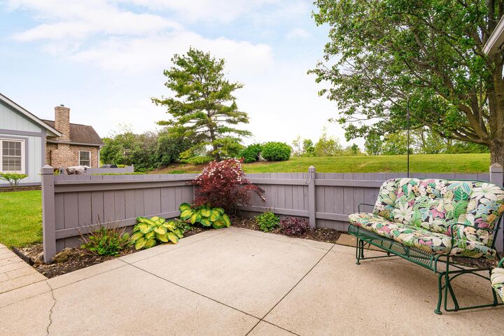 Property Photo: 3832 Falls Circle Drive OH 43026