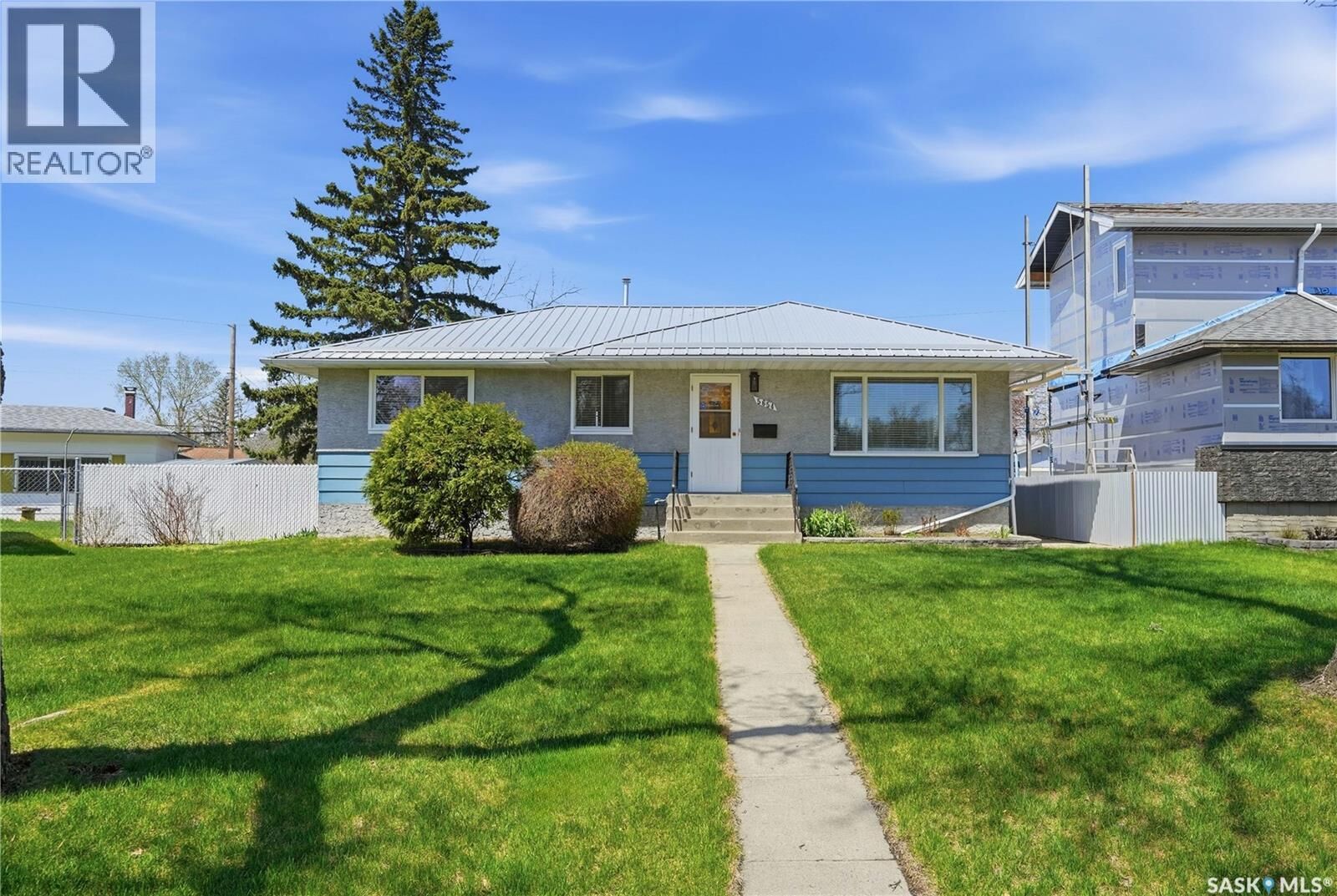 Property Photo:  5654 Walker Crescent  SK S4T 6B1 