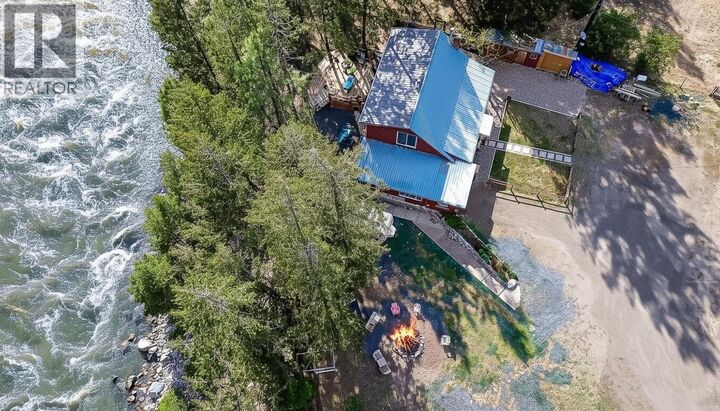 Property Photo: 6257 Highway 3 Other BC V0X 1K0