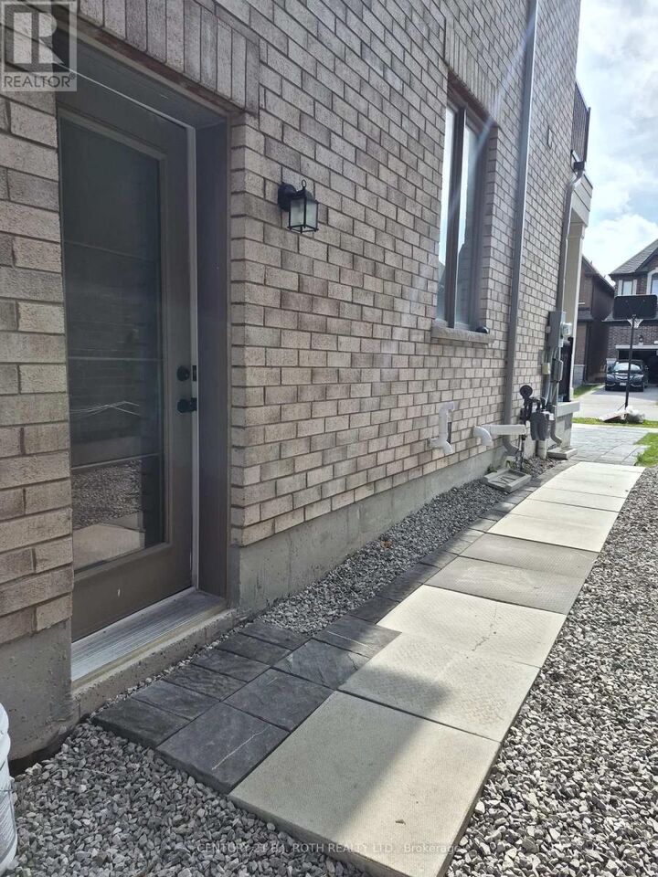 Property Photo: 2129 Wilson Street ON L4M 3C3