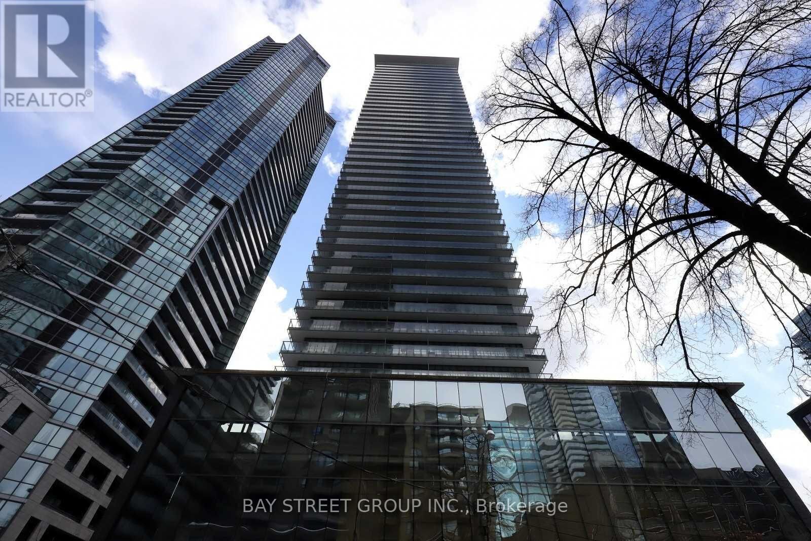 Property Photo:  33 Charles Street East 907  ON M4Y 1R9 