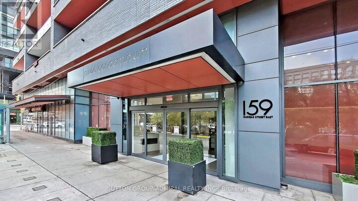 Property Photo:  159 Dundas Street East 1901  ON M5B 1E4 