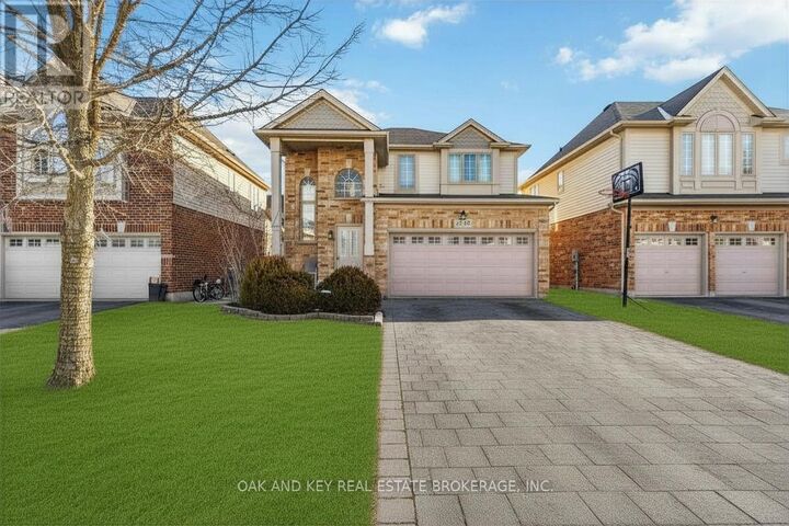 Property Photo: 2180 Lilac Avenue ON N6K 5C5