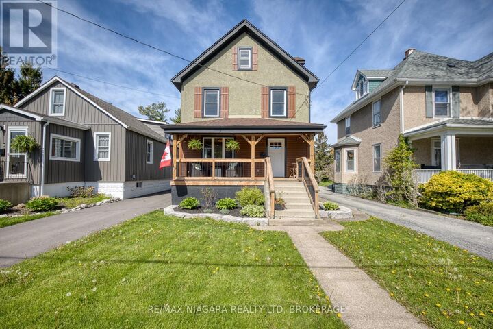 Property Photo:  168 Steele Street  ON L3K 4X6 