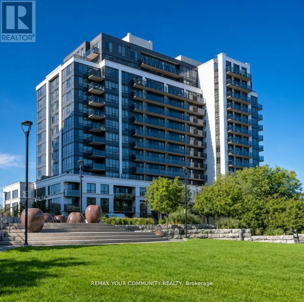 Property Photo: 55 De Boers Drive 701 ON M3J 0G5