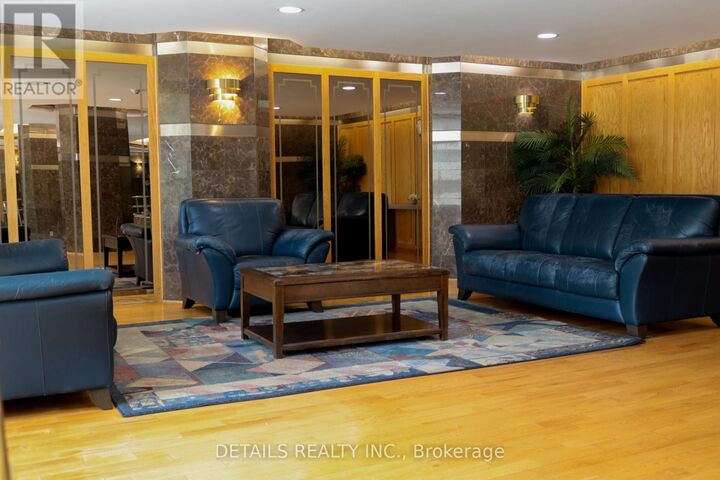 Property Photo:  2760 Carousel Crescent 1009  ON K1T 2N4 