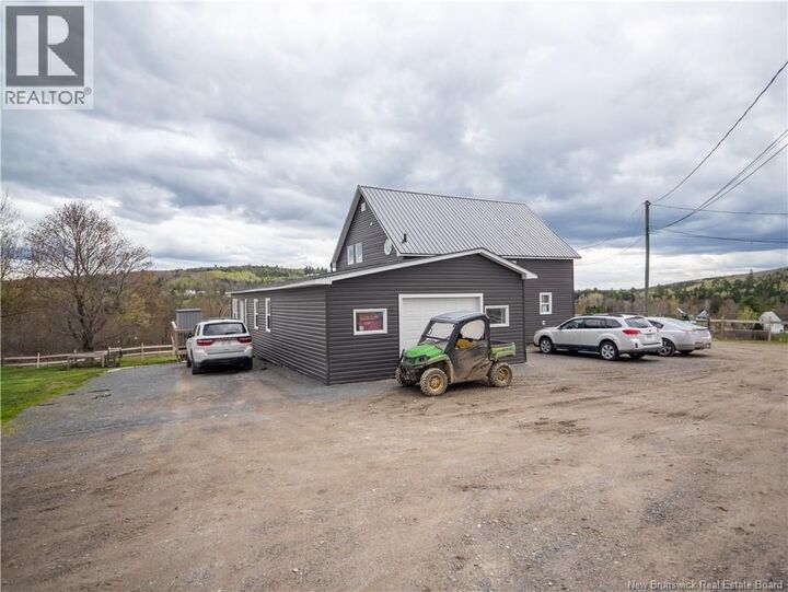 Property Photo:  50 Kingsley Road  NB E3A 6E3 