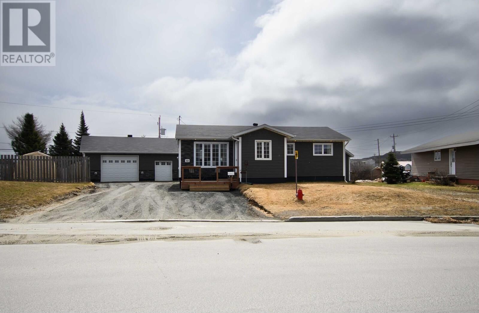 Property Photo:  920 Bartlett Drive  NL A2V 2N4 