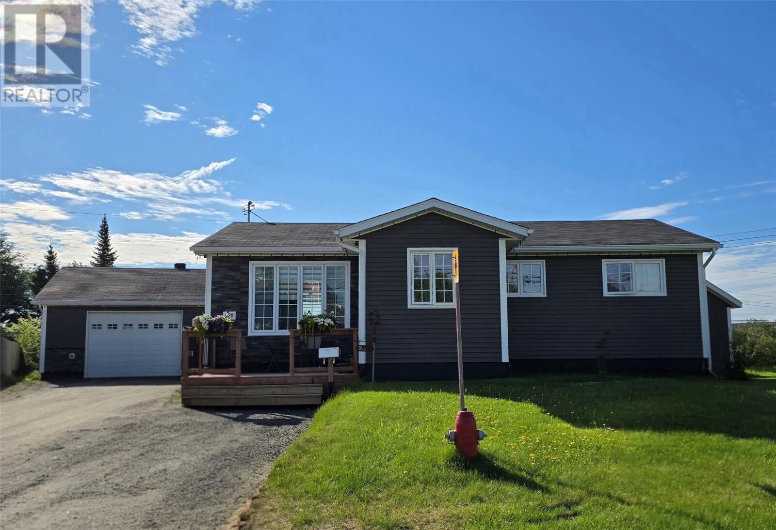 Property Photo: 920 Bartlett Drive NL A2V 2N4