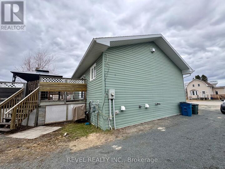 Property Photo:  97 Fourteenth Avenue  ON P0L 1C0 