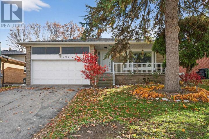 Property Photo:  603 Cummer Avenue  ON M2K 2M5 