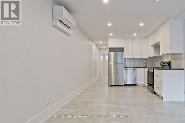 Property Photo:  318 Boon Avenue  ON M6E 4A5 