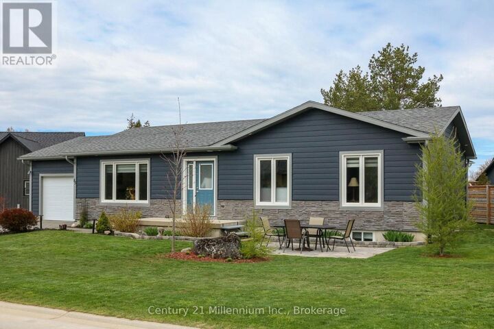 Property Photo: 85 Gordon Crescent ON N4L 0A9