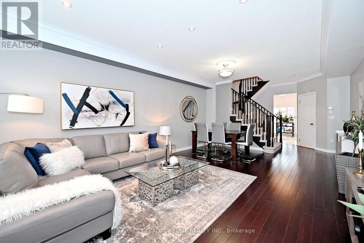 Property Photo:  13 Beehive Lane  ON L6E 0K6 