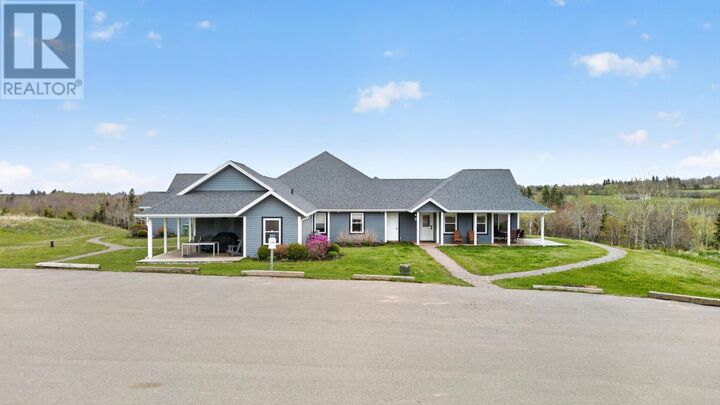 Property Photo:  211 Schoolhouse Lane 68  PE C0A 1N0 
