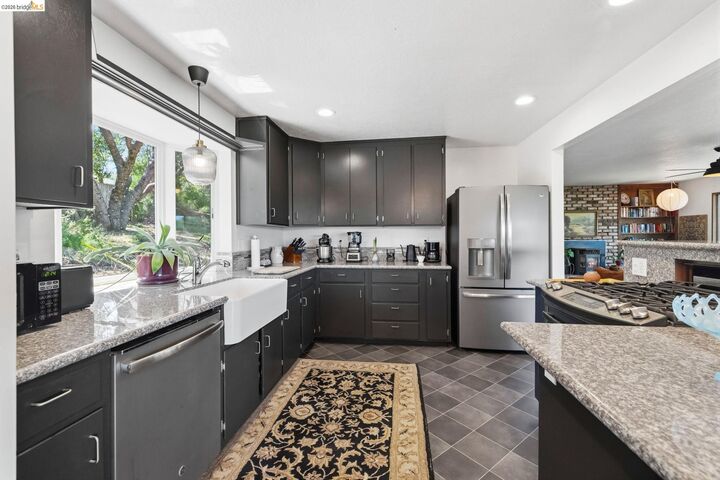 Property Photo:  20571 Eureka Dr  CA 95370 
