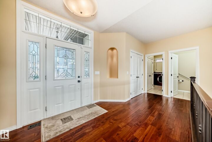 Property Photo:  527 Callaghan Point(E) SW  AB T6W 0G4 