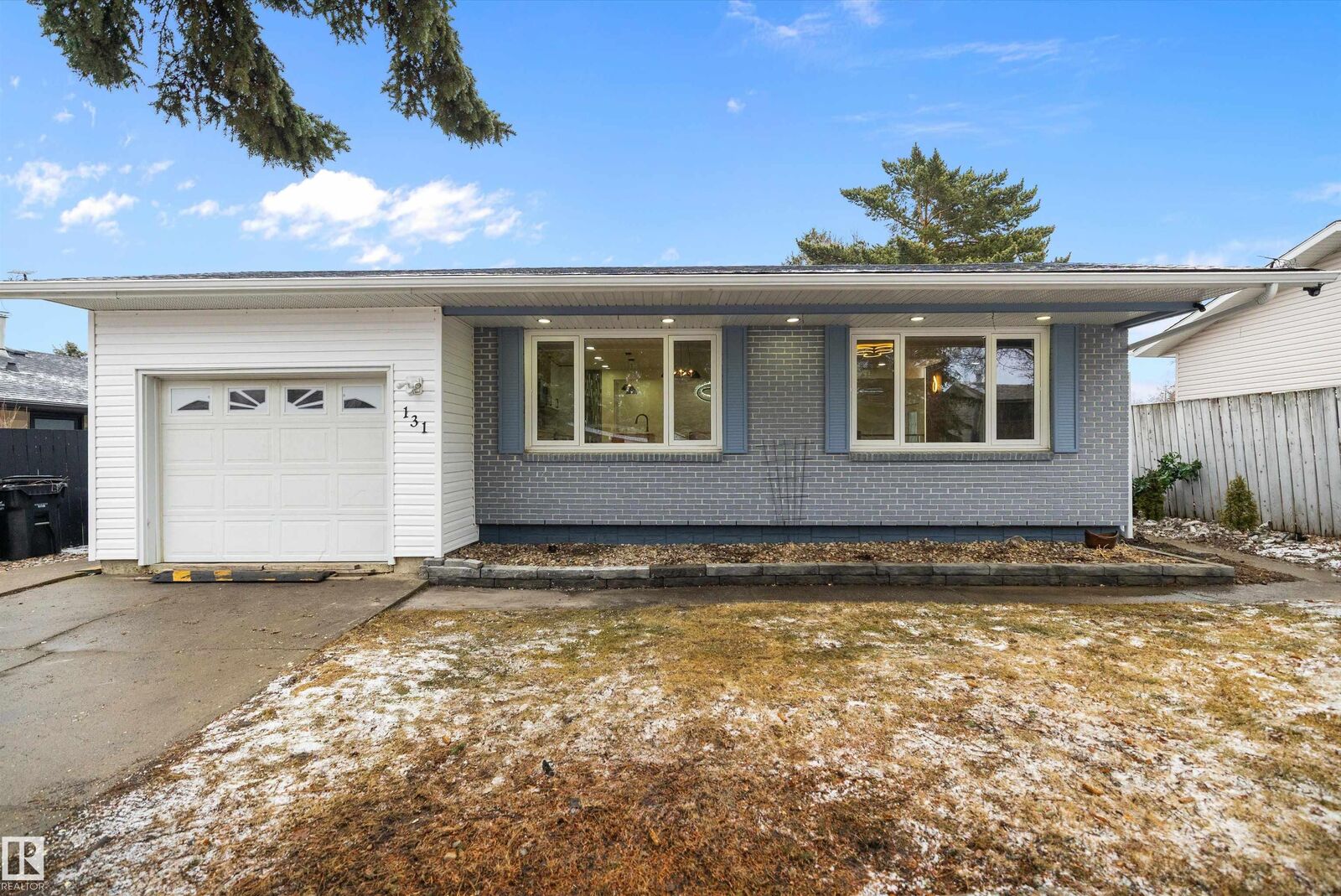 Property Photo: 131 Garland Crescent AB T8A 2R1