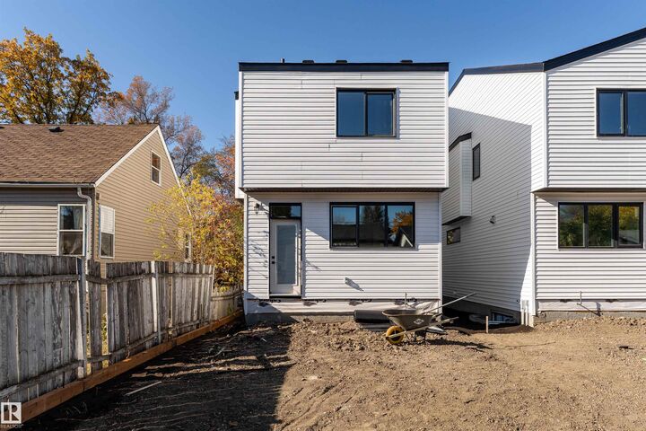 Property Photo:  12031 124 Street NW  AB T5L 0M8 