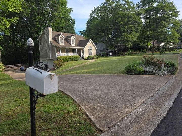 Property Photo: 7455 Ivy Grove Street GA 30040