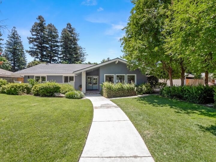 Property Photo:  3213 W La Costa Avenue  CA 93711 
